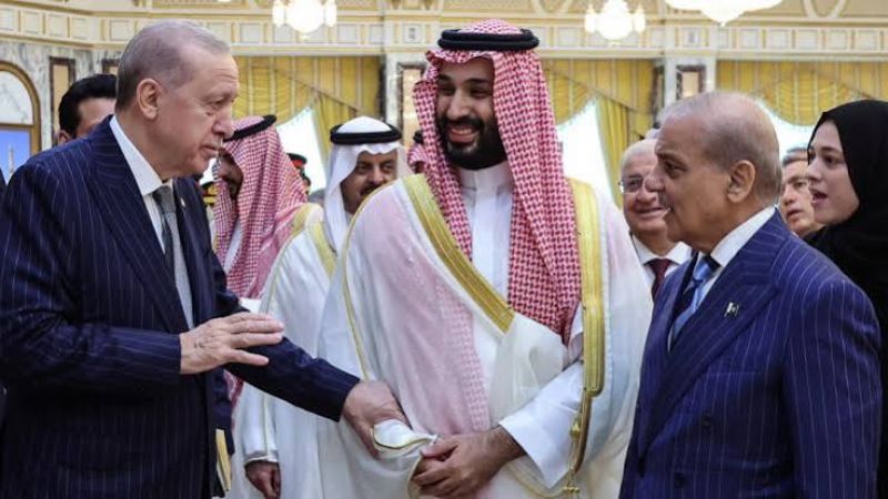  خاص: الفشل السعودي في اليمن يدفع (حلف مكة) للنزول في طهران 