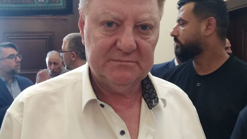  شاكر البرجاوي لـ المحور الاخباري: زيارة لاريجاني لمواجهة الاستفراد الاميركي بلبنان 