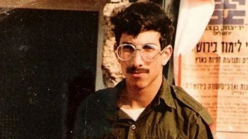 خاص: هل وصل جيش العدو الى مقبرة اليرموك على تخوم دمشق أم أن الجولاني سلمه رفات الجندي الاسرائيلي  ؟ 